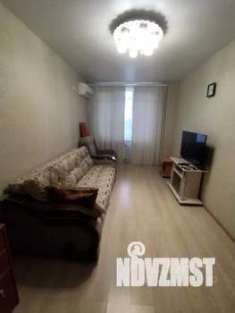 1-к квартира, посуточно, 40м2, 7/11 этаж
