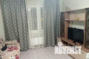1-к квартира, посуточно, 38м2, 4/16 этаж