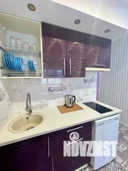 Студия квартира, посуточно, 23м2, 3/12 этаж