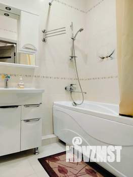 Студия квартира, посуточно, 39м2, 14/23 этаж