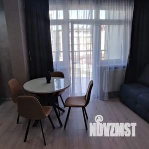 1-к квартира, посуточно, 33м2, 4/7 этаж