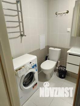 Студия квартира, посуточно, 25м2, 11/18 этаж