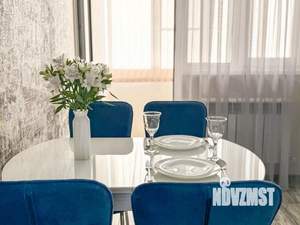 1-к квартира, посуточно, 48м2, 6/9 этаж