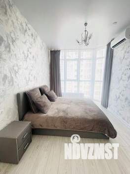 1-к квартира, посуточно, 53м2, 1/1 этаж