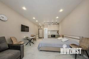 Студия квартира, посуточно, 44м2, 16/19 этаж