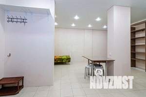 1-к квартира, посуточно, 42м2, -1/13 этаж