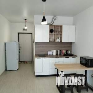 Студия квартира, посуточно, 30м2, 13/18 этаж