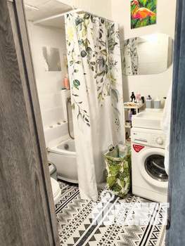 Студия квартира, посуточно, 20м2, 1/12 этаж