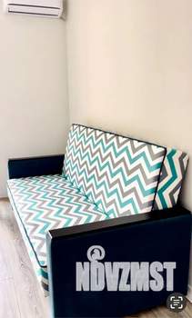 Студия квартира, посуточно, 20м2, 3/3 этаж