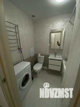 Студия квартира, посуточно, 31м2, 18/18 этаж