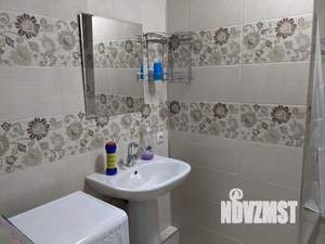 1-к квартира, посуточно, 46м2, 1/1 этаж