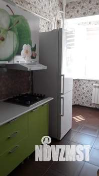 1-к квартира, посуточно, 43м2, 3/5 этаж