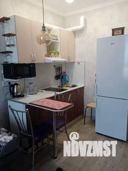 Студия квартира, посуточно, 23м2, 18/19 этаж