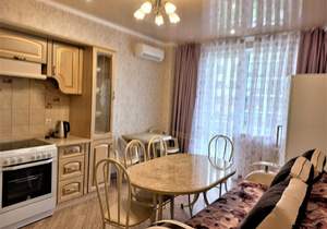 1-к квартира, на длительный срок, 57м2, 3/10 этаж