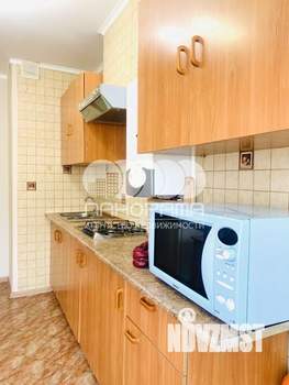 1-к квартира, на длительный срок, 54м2, 1/9 этаж