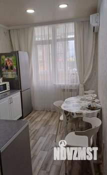 1-к квартира, посуточно, 40м2, 5/9 этаж