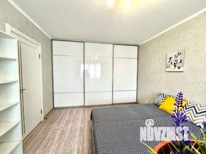 1-к квартира, посуточно, 42м2, 5/17 этаж