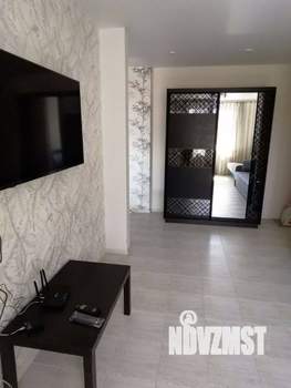 1-к квартира, посуточно, 42м2, 7/9 этаж