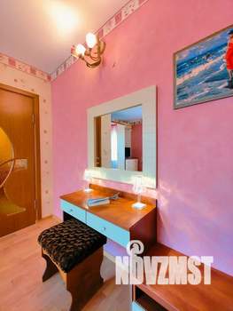 2-к квартира, посуточно, 48м2, 2/3 этаж
