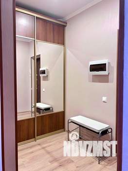 1-к квартира, посуточно, 57м2, 1/1 этаж
