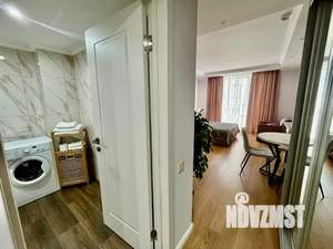 Студия квартира, посуточно, 38м2, 2/6 этаж