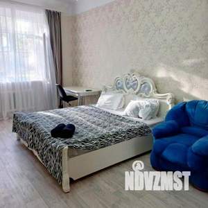 1-к квартира, посуточно, 65м2, 1/1 этаж