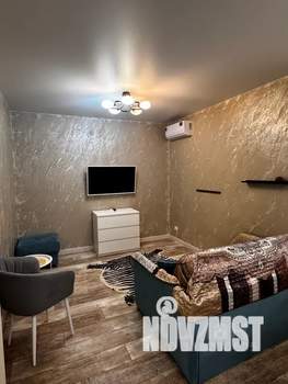 1-к квартира, посуточно, 36м2, 1/6 этаж