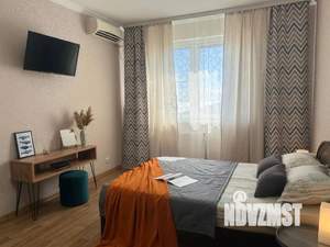 1-к квартира, посуточно, 37м2, 3/15 этаж