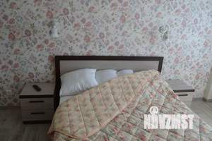 1-к квартира, посуточно, 38м2, 8/10 этаж