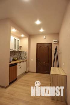 Студия квартира, посуточно, 23м2, 1/5 этаж