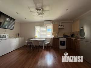 1-к квартира, посуточно, 50м2, 2/2 этаж