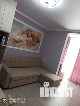 Студия квартира, посуточно, 27м2, 1/6 этаж