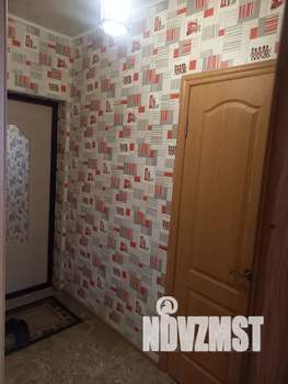 1-к квартира, посуточно, 40м2, 1/10 этаж