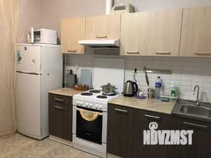 1-к квартира, посуточно, 40м2, 10/19 этаж