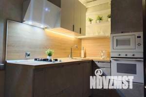 1-к квартира, посуточно, 47м2, 6/9 этаж