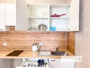 Студия квартира, посуточно, 38м2, 4/8 этаж