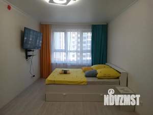 1-к квартира, посуточно, 34м2, 8/16 этаж