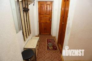 2-к квартира, посуточно, 43м2, 1/2 этаж