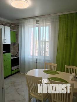 4-к квартира, посуточно, 95м2, 5/5 этаж