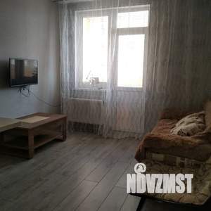 Студия квартира, посуточно, 24м2, 7/14 этаж