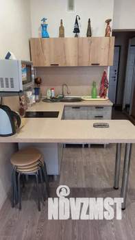 Студия квартира, посуточно, 28м2, 3/12 этаж