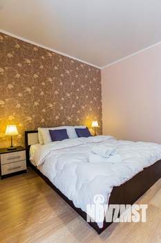 2-к квартира, посуточно, 65м2, 1/1 этаж