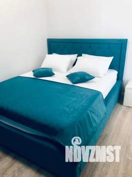 2-к квартира, посуточно, 37м2, 1/8 этаж