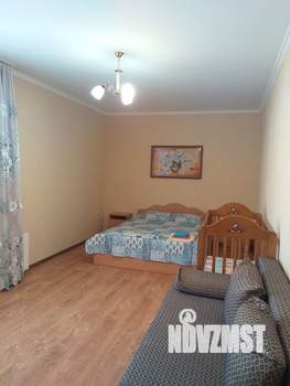 2-к квартира, на длительный срок, 70м2, 2/5 этаж