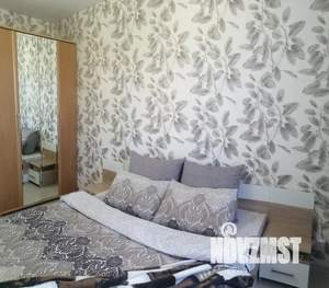 1-к квартира, посуточно, 37м2, 4/9 этаж