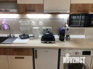 1-к квартира, посуточно, 40м2, 1/8 этаж