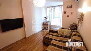 2-к квартира, вторичка, 64м2, 9/17 этаж