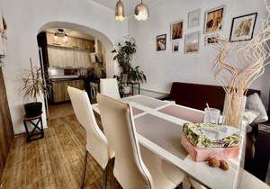 4-к квартира, вторичка, 80м2, 2/5 этаж