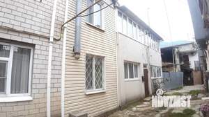 4-к квартира, вторичка, 180м2, 1/3 этаж