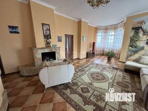 4-к квартира, вторичка, 129м2, 2/3 этаж